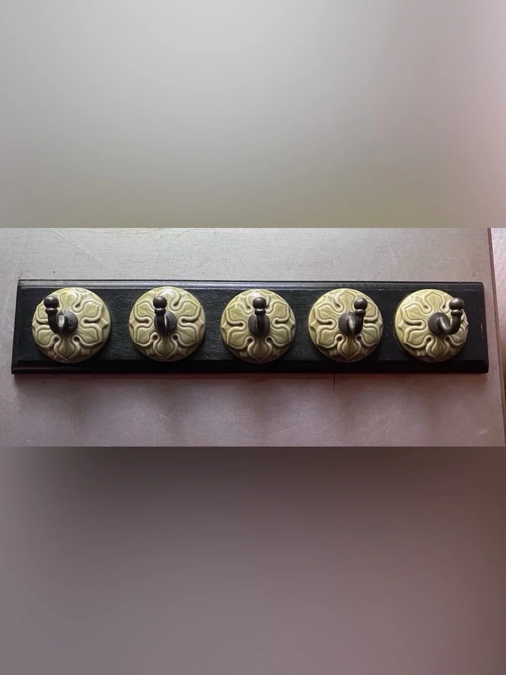 Echo Point Collection Ceramic Floral Wall Hook Rack 5 Hooks 17.5 Inch India